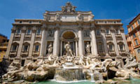 trevi fountain day time